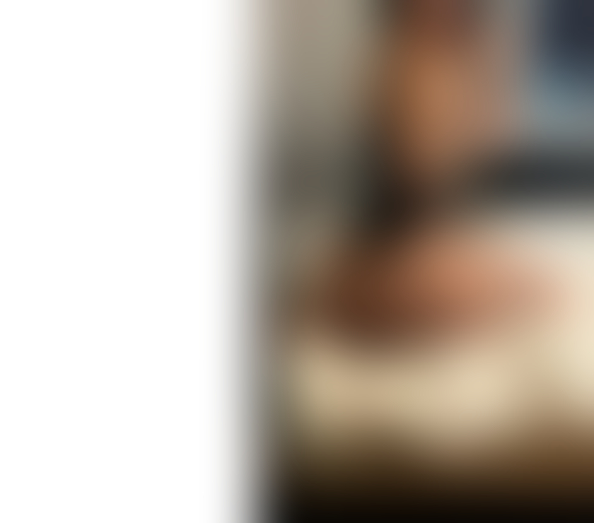 Escorts Cardiff Roath - Cardiff - Photos for Leyla new girl to town party girls 24 hour